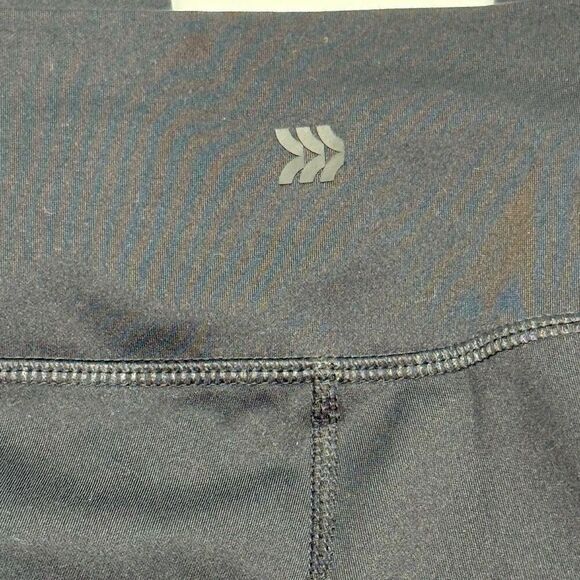 All In Motion Womens legging full length size medium - Picture 4 of 6
